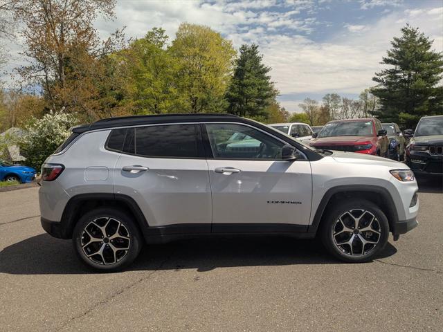 2025 Jeep Compass COMPASS LIMITED 4X4