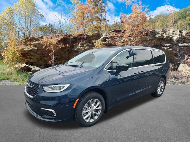 2024 Chrysler Pacifica PACIFICA TOURING L AWD