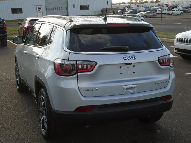 2025 Jeep Compass COMPASS LIMITED 4X4