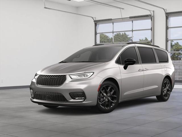 2024 Chrysler Pacifica PACIFICA TOURING L