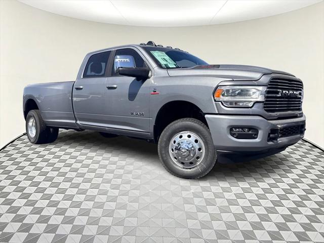 2024 RAM Ram 3500 RAM 3500 LARAMIE CREW CAB 4X4 8 BOX