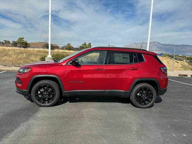 2025 Jeep Compass COMPASS LATITUDE 4X4