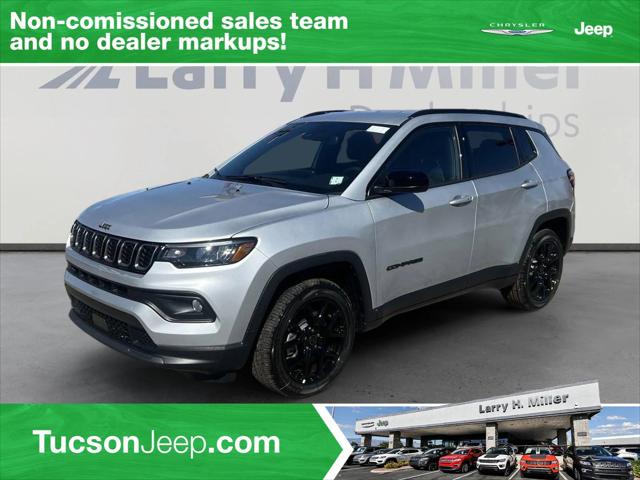 2025 Jeep Compass COMPASS LATITUDE 4X4