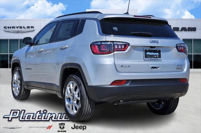 2025 Jeep Compass COMPASS LATITUDE 4X4