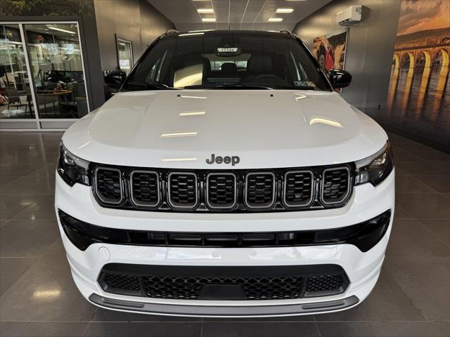 2025 Jeep Compass COMPASS LIMITED 4X4