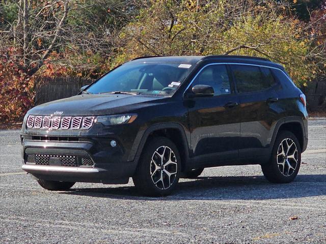 2025 Jeep Compass COMPASS LIMITED 4X4