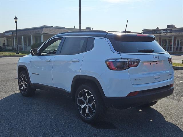 2025 Jeep Compass COMPASS LIMITED 4X4