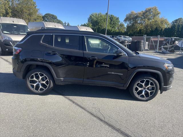 2025 Jeep Compass COMPASS LIMITED 4X4