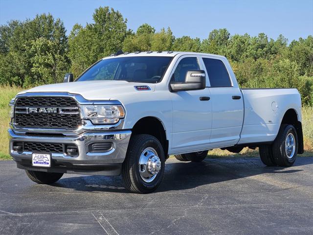 2024 RAM Ram 3500 RAM 3500 TRADESMAN CREW CAB 4X4 8 BOX