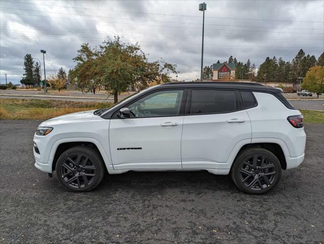 2025 Jeep Compass COMPASS LIMITED 4X4