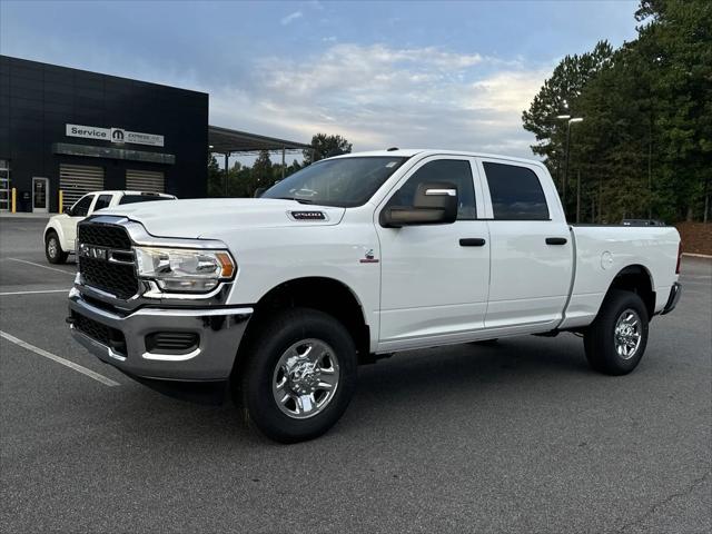 2024 RAM Ram 2500 RAM 2500 TRADESMAN CREW CAB 4X4 64 BOX