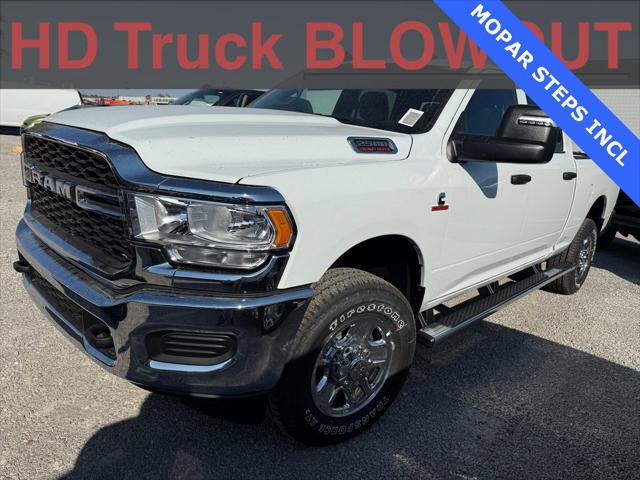 2024 RAM Ram 2500 RAM 2500 TRADESMAN CREW CAB 4X4 64 BOX