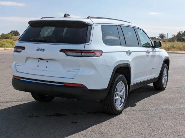 2024 Jeep Grand Cherokee GRAND CHEROKEE L LAREDO X 4X4