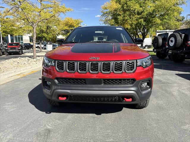 2025 Jeep Compass COMPASS TRAILHAWK 4X4