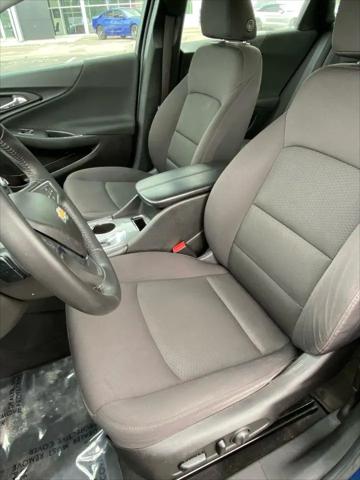 2017 Chevrolet Malibu 1LT