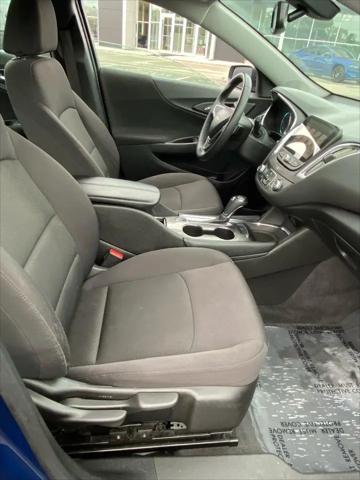 2017 Chevrolet Malibu 1LT