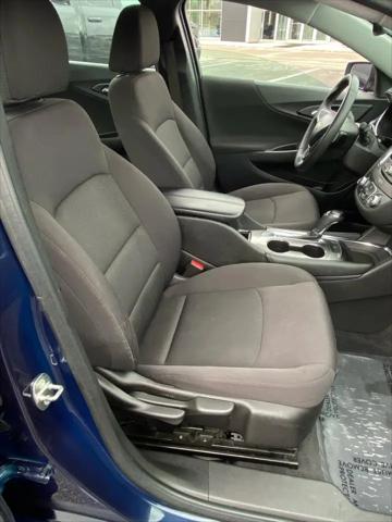 2017 Chevrolet Malibu 1LT