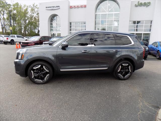 2023 Kia Telluride S