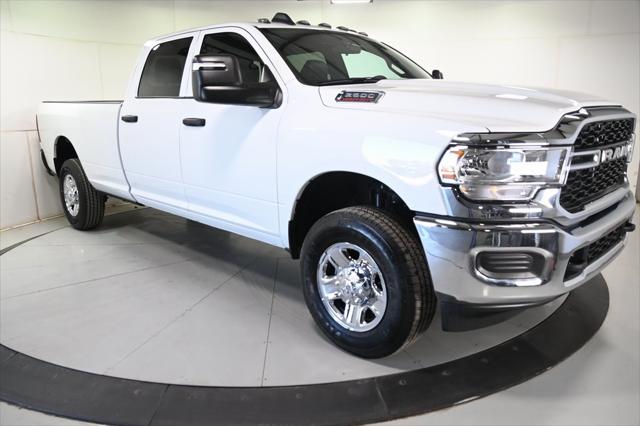 2024 RAM Ram 2500 RAM 2500 TRADESMAN CREW CAB 4X4 8 BOX