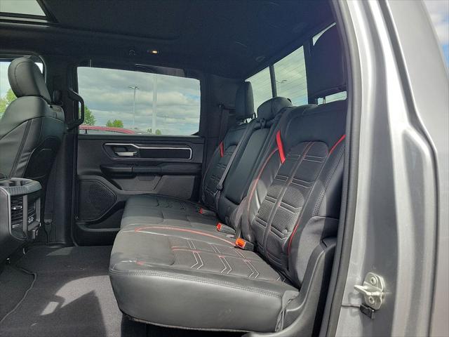2025 Ram 1500 Big Horn Crew Cab 4x4 5'7" Box