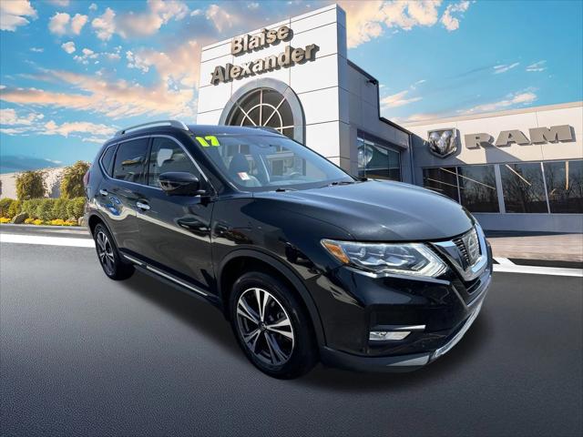 2017 Nissan Rogue SL