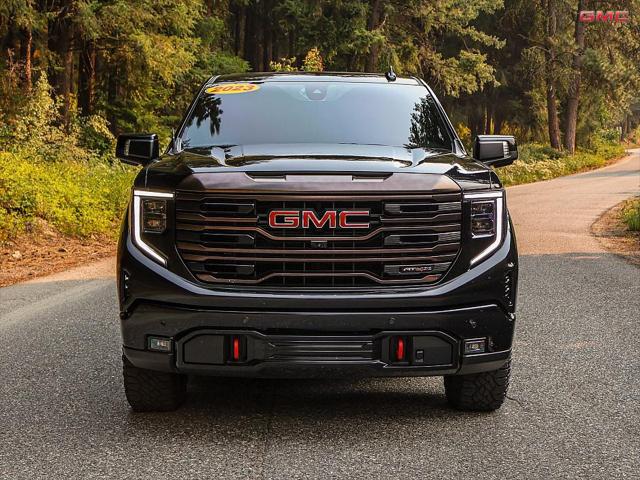 2023 GMC Sierra 1500 4WD Crew Cab Short Box AT4X
