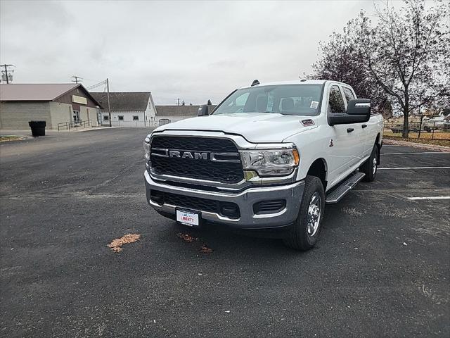 2024 RAM Ram 3500 RAM 3500 TRADESMAN CREW CAB 4X4 8 BOX