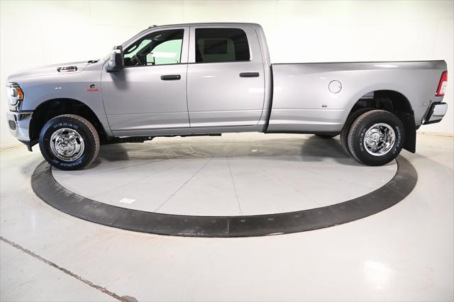 2024 RAM Ram 3500 RAM 3500 TRADESMAN CREW CAB 4X4 8 BOX