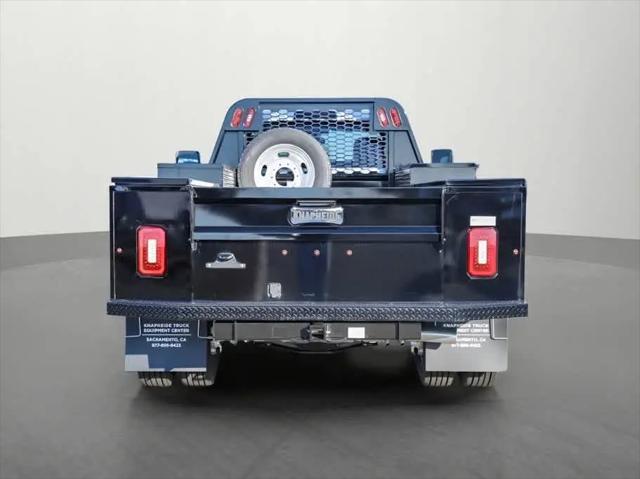 2024 Ram 4500 Chassis Tradesman/SLT