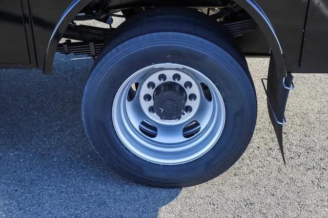 2024 Ram 4500 Chassis Tradesman/SLT