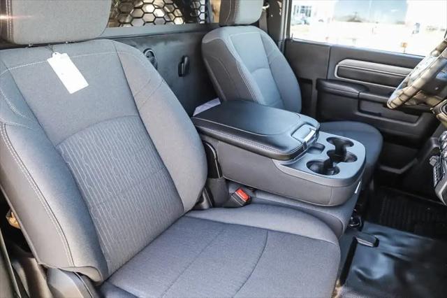 2024 Ram 4500 Chassis Tradesman/SLT