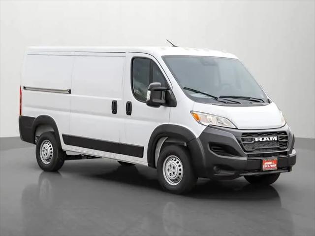 2024 Ram ProMaster Cargo Van Tradesman Low Roof 136" WB w/Pass Seat