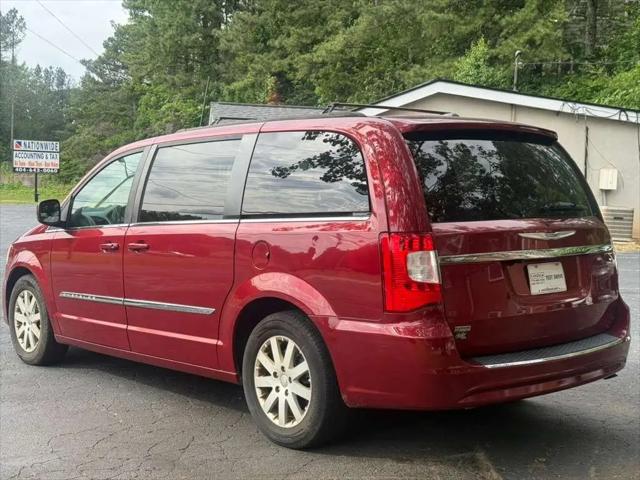 2014 Chrysler Town & Country Touring