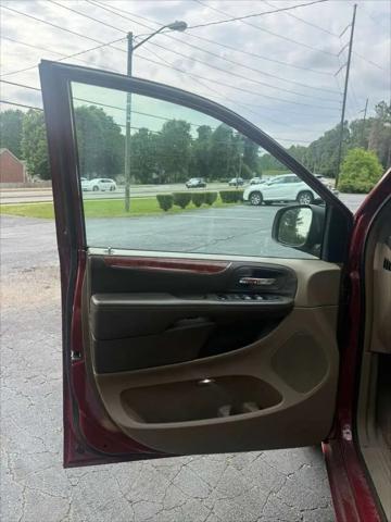 2014 Chrysler Town & Country Touring