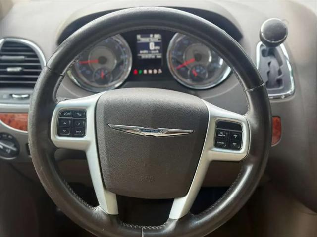 2014 Chrysler Town & Country Touring