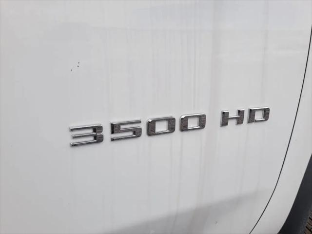 2024 Chevrolet Silverado 3500HD CC Work Truck