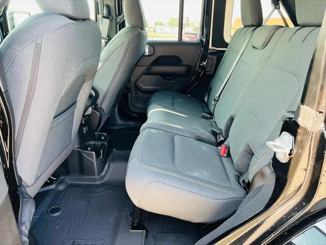 2024 Jeep Wrangler 4-Door Sahara 4x4