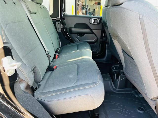 2024 Jeep Wrangler 4-Door Sahara 4x4