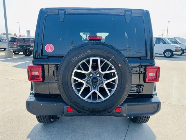 2024 Jeep Wrangler 4-Door Sahara 4x4