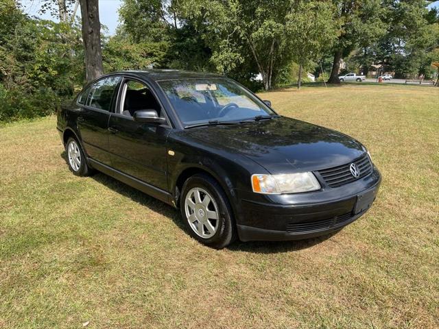 1999 Volkswagen Passat 4dr Sdn GLS Auto for sale in Plainville, CT