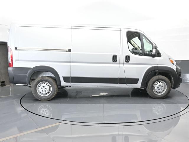 2025 RAM Ram ProMaster RAM PROMASTER 1500 TRADESMAN CARGO VAN LOW ROOF 136 WB