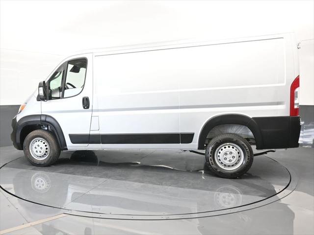 2025 RAM Ram ProMaster RAM PROMASTER 1500 TRADESMAN CARGO VAN LOW ROOF 136 WB