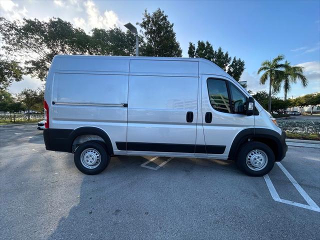 2025 RAM Ram ProMaster RAM PROMASTER 1500 TRADESMAN CARGO VAN HIGH ROOF 136 WB