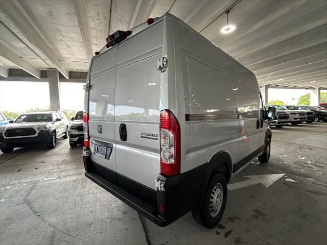 2025 RAM Ram ProMaster RAM PROMASTER 2500 TRADESMAN CARGO VAN HIGH ROOF 136 WB