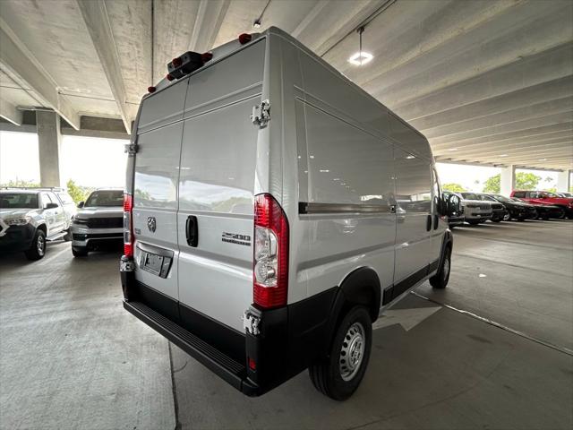 2025 RAM Ram ProMaster RAM PROMASTER 2500 TRADESMAN CARGO VAN HIGH ROOF 136 WB