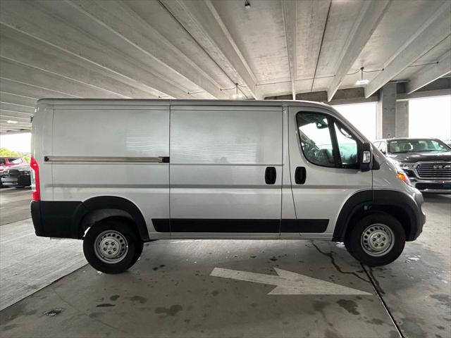 2025 RAM Ram ProMaster RAM PROMASTER 2500 TRADESMAN CARGO VAN LOW ROOF 136 WB