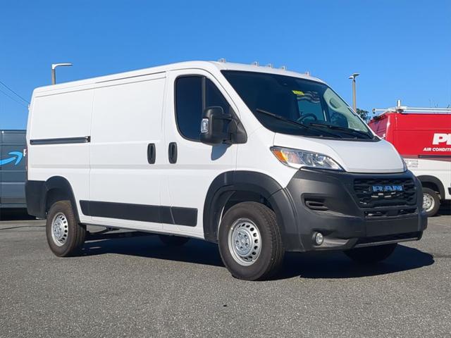 2025 RAM Ram ProMaster RAM PROMASTER 1500 TRADESMAN CARGO VAN LOW ROOF 136 WB
