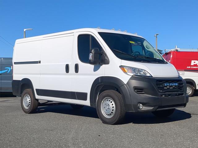 2025 RAM Ram ProMaster RAM PROMASTER 1500 TRADESMAN CARGO VAN LOW ROOF 136 WB