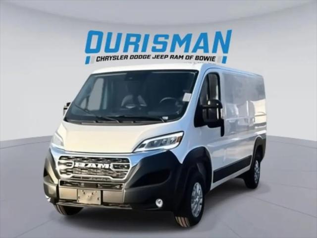 2025 Ram ProMaster Cargo Van SLT Low Roof 136" WB