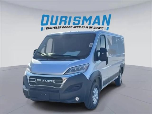 2025 Ram ProMaster Cargo Van SLT Low Roof 136" WB